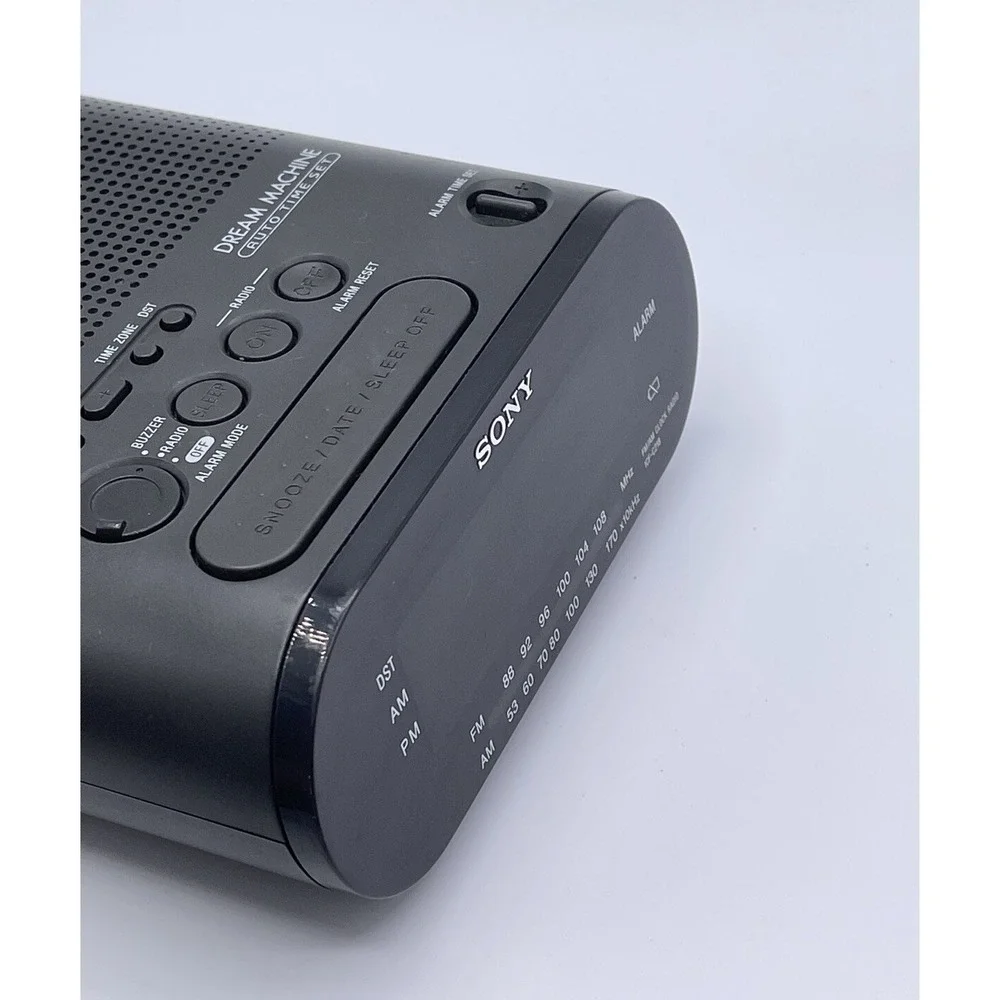 Sony Dream Machine ICF-C218‎ Black AM/FM Alarm Clock Radio Tested Working